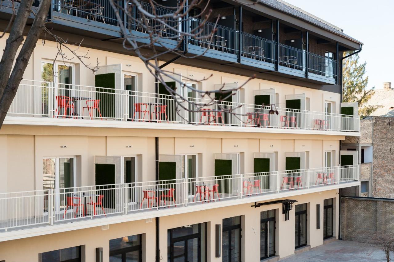 Hotel Forum Garni Subotica Exterior foto